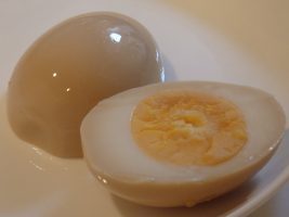 激ウマな「めんつゆ煮卵」の超簡単な作り方と賞味期限！