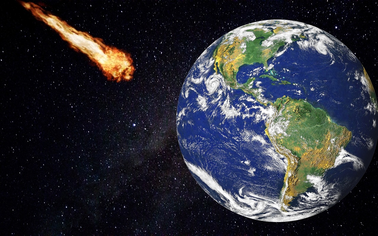 [最新研究]地球に飛来する隕石には生物の素材となる物質がすべて揃っている